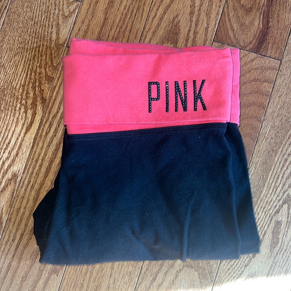 Pink leggings